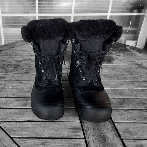 Columbia Sierra Summette Fur Boots - Picture 1 of 13